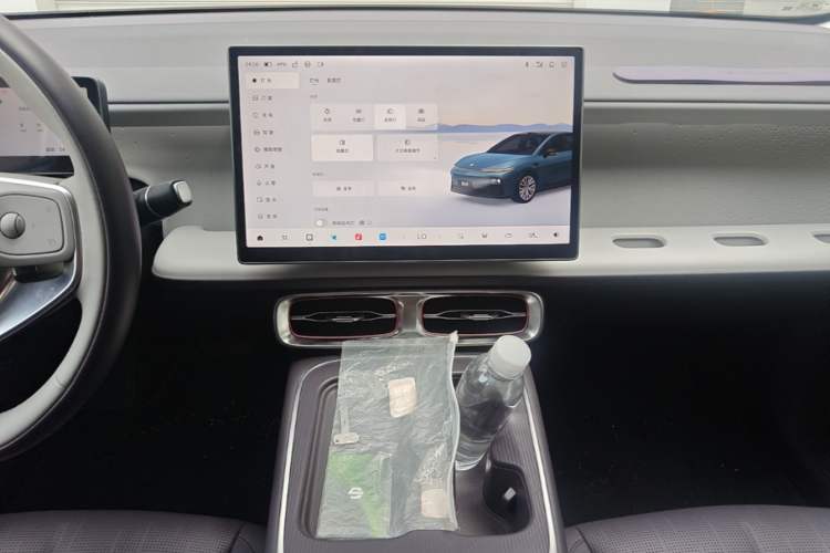 Used Leapmotor B01 2025 550 LiDAR Edition Audio And AC Panel