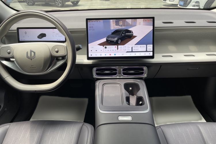 Used Leapmotor B01 2025 550 LiDAR Edition Audio And AC Panel