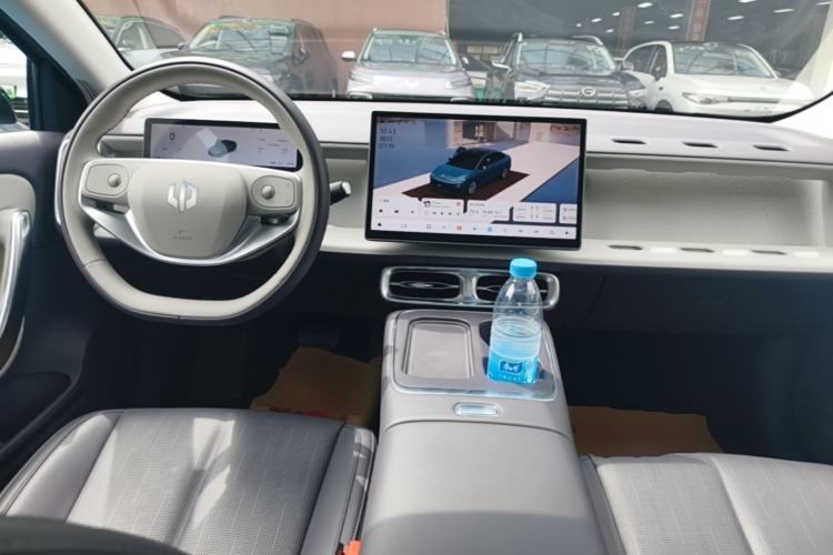 Used Leapmotor B01 2025 550 LiDAR Edition Center Console