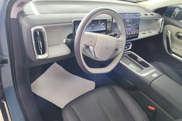 Used Leapmotor B01 2025 550 LiDAR Edition Center Console