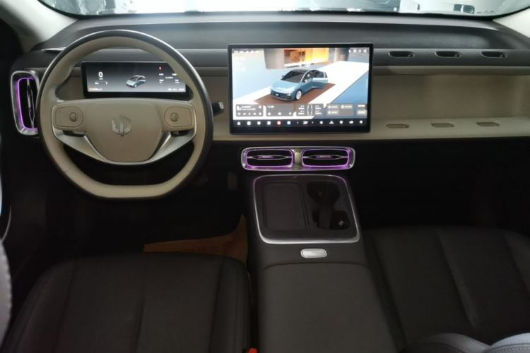 Used Leapmotor B01 2025 550 LiDAR Edition Center Console