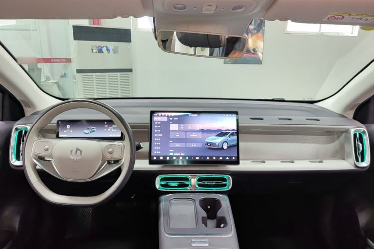 Used Leapmotor B01 2025 550 LiDAR Edition Center Console