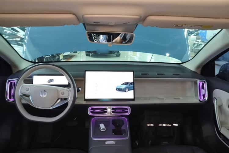 Used Leapmotor B01 2025 550 LiDAR Edition Center Console