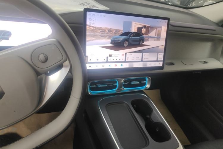 Used Leapmotor B01 2025 550 LiDAR Edition Center Console