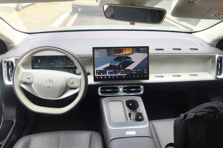 Used Leapmotor B01 2025 550 LiDAR Edition Center Console