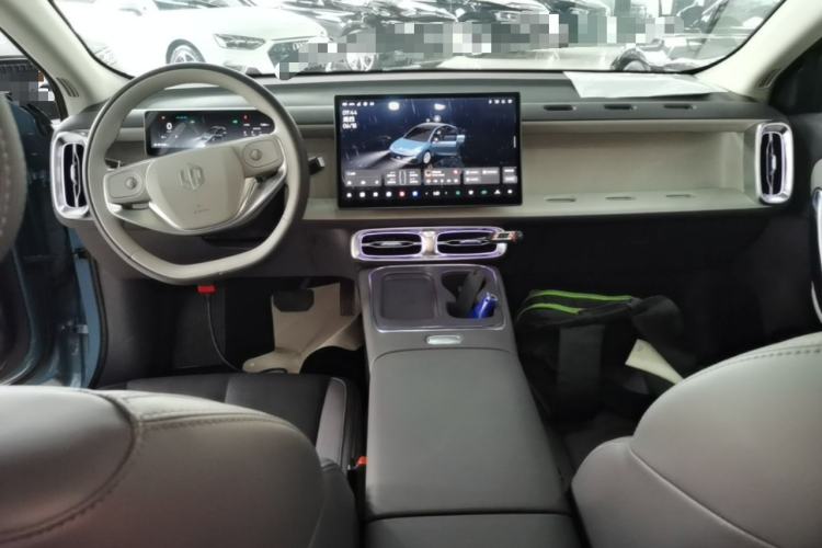 Used Leapmotor B01 2025 550 LiDAR Edition Center Console