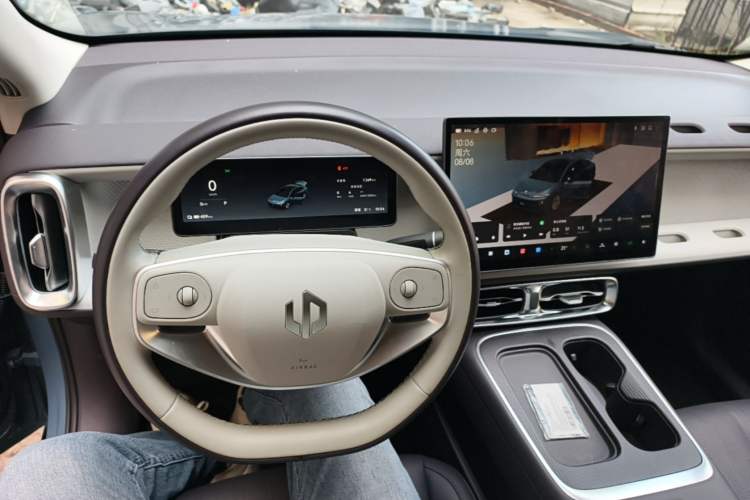 Used Leapmotor B01 2025 550 LiDAR Edition Center Console
