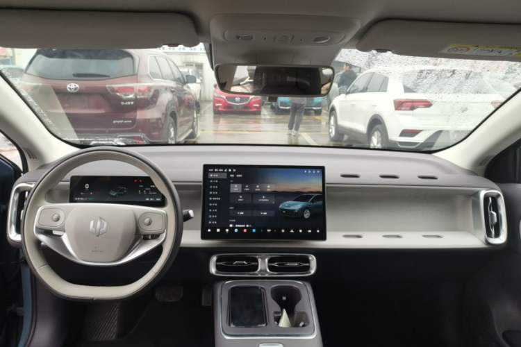 Used Leapmotor B01 2025 550 LiDAR Edition Center Console