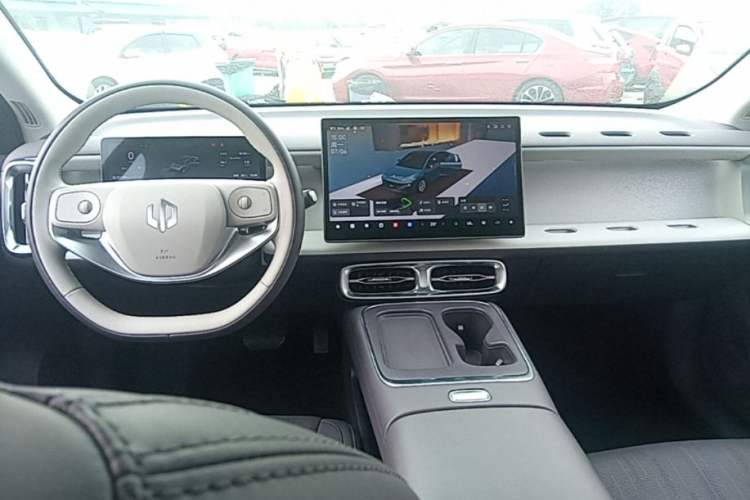 Used Leapmotor B01 2025 550 LiDAR Edition Center Console