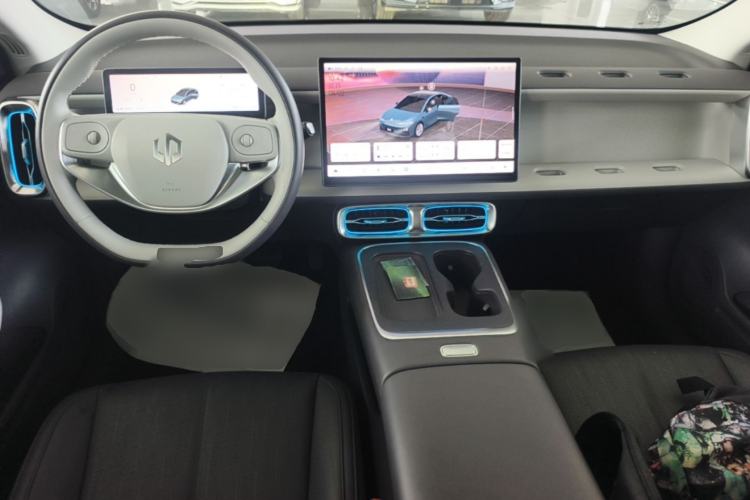 Used Leapmotor B01 2025 550 LiDAR Edition Center Console