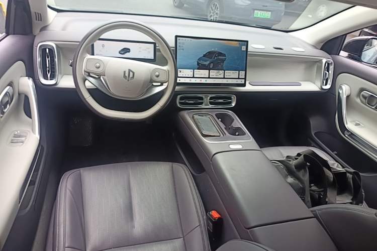 Used Leapmotor B01 2025 550 LiDAR Edition Center Console