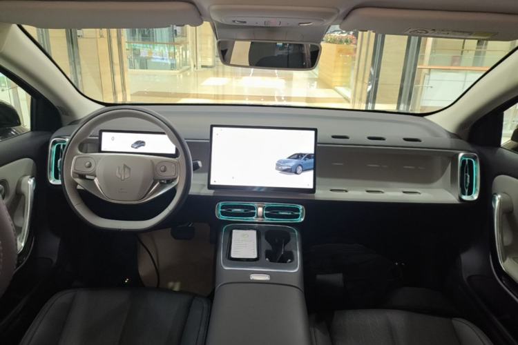Used Leapmotor B01 2025 550 LiDAR Edition Center Console
