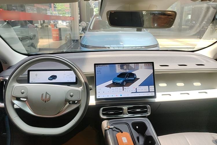 Used Leapmotor B01 2025 550 LiDAR Edition Center Console