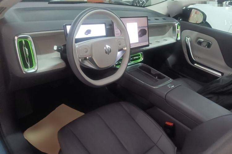 Used Leapmotor B01 2025 550 LiDAR Edition Center Console