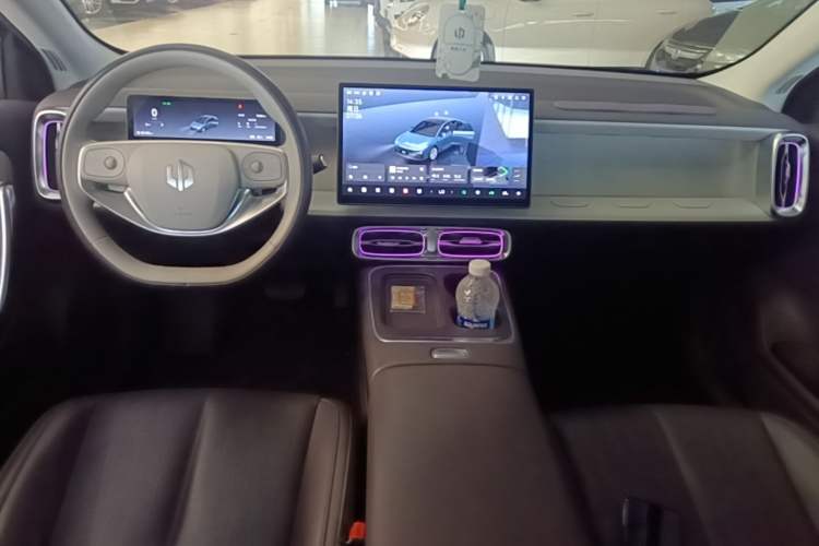 Used Leapmotor B01 2025 550 LiDAR Edition Center Console