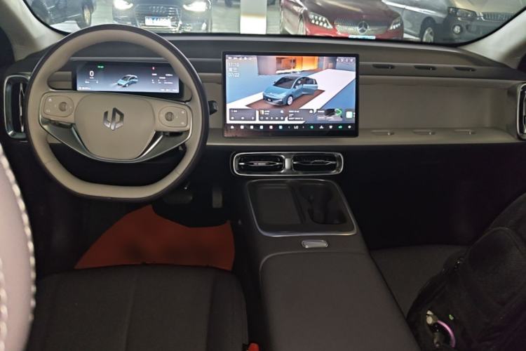 Used Leapmotor B01 2025 550 LiDAR Edition Center Console