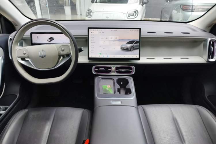 Used Leapmotor B01 2025 550 LiDAR Edition Center Console