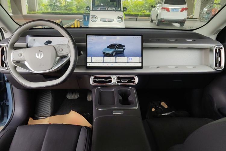 Used Leapmotor B01 2025 550 LiDAR Edition Center Console