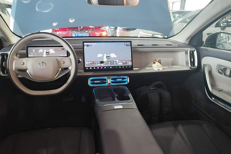 Used Leapmotor B01 2025 550 LiDAR Edition Center Console