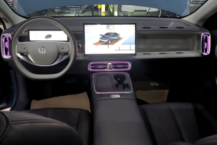 Used Leapmotor B01 2025 550 LiDAR Edition Center Console