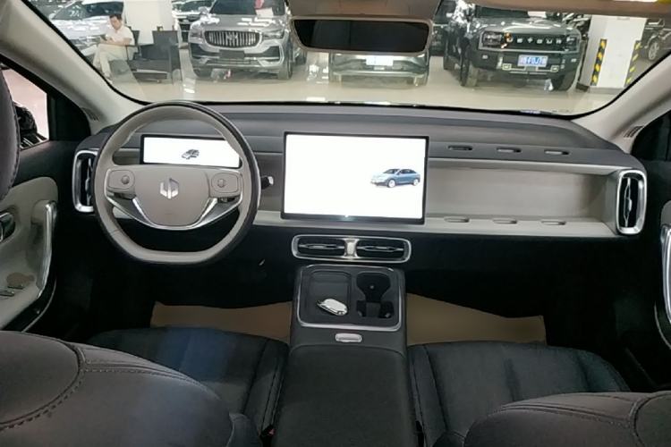 Used Leapmotor B01 2025 550 LiDAR Edition Center Console