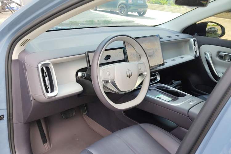 Used Leapmotor B01 2025 550 LiDAR Edition Center Console