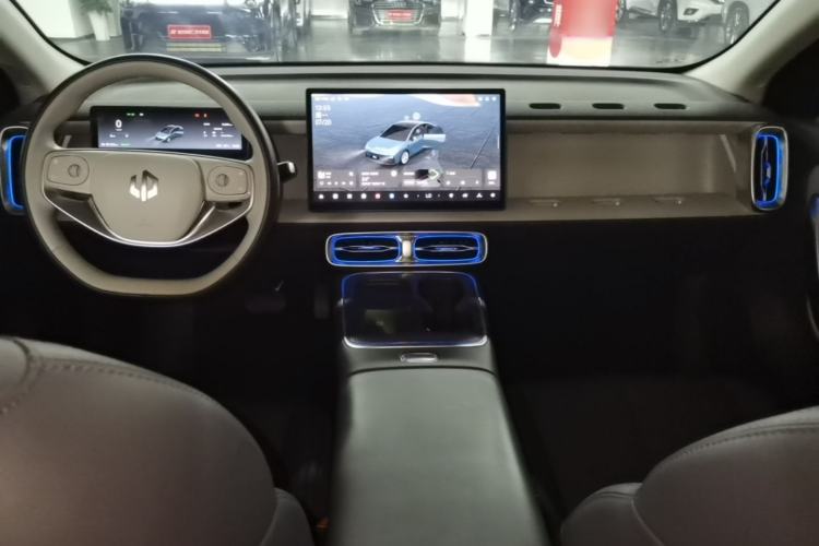 Used Leapmotor B01 2025 550 LiDAR Edition Center Console