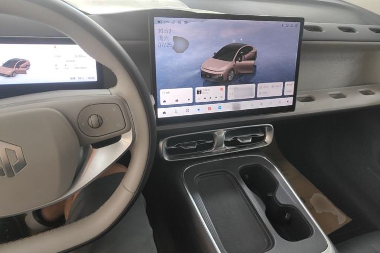 Used Leapmotor B01 2025 550 LiDAR Edition Center Console