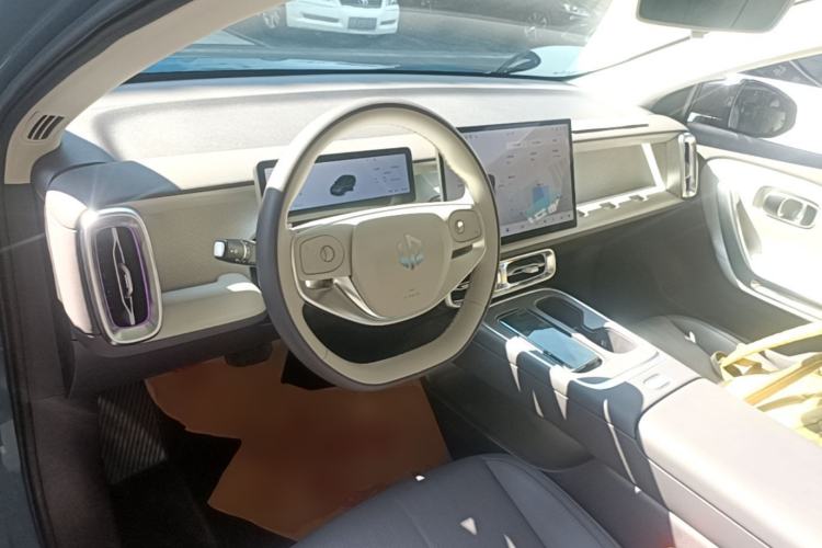 Used Leapmotor B01 2025 550 LiDAR Edition Center Console