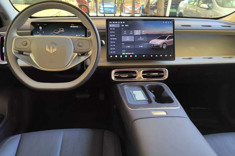 Used Leapmotor B01 2025 550 LiDAR Edition Center Console