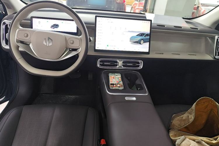 Used Leapmotor B01 2025 550 LiDAR Edition Center Console
