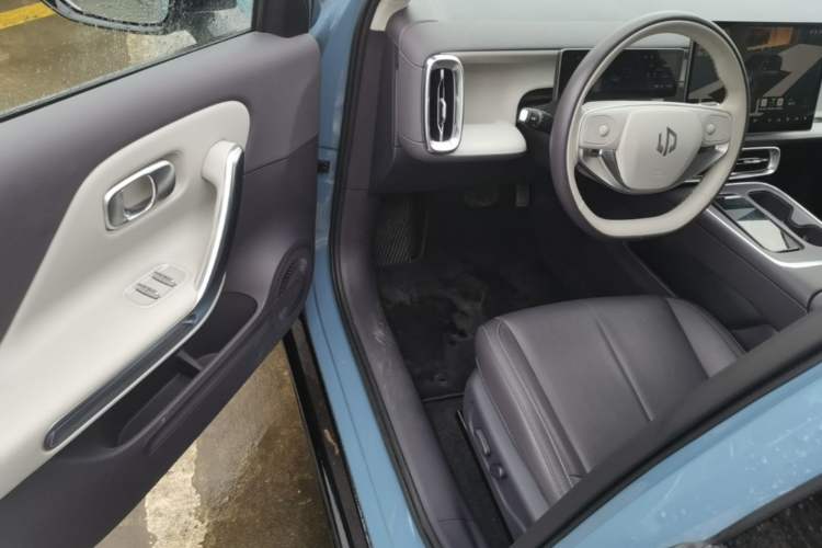 Used Leapmotor B01 2025 550 LiDAR Edition Driver Seat