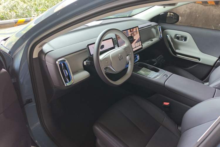 Used Leapmotor B01 2025 550 LiDAR Edition Driver Seat