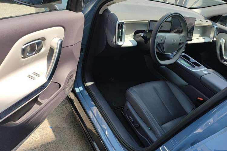 Used Leapmotor B01 2025 550 LiDAR Edition Driver Seat