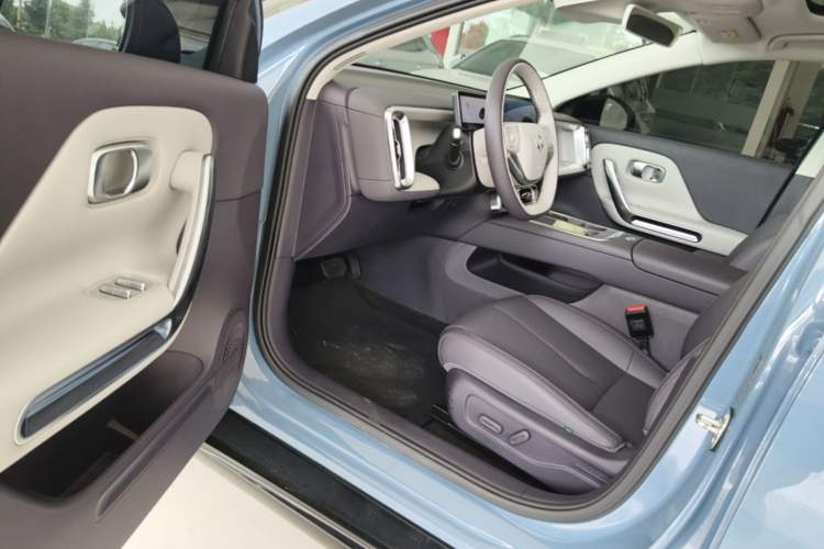 Used Leapmotor B01 2025 550 LiDAR Edition Driver Seat