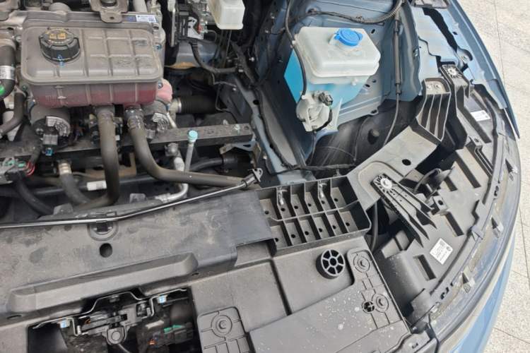 Used Leapmotor B01 2025 550 LiDAR Edition Engine Bay Left