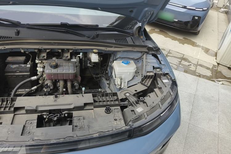 Used Leapmotor B01 2025 550 LiDAR Edition Engine Bay Left