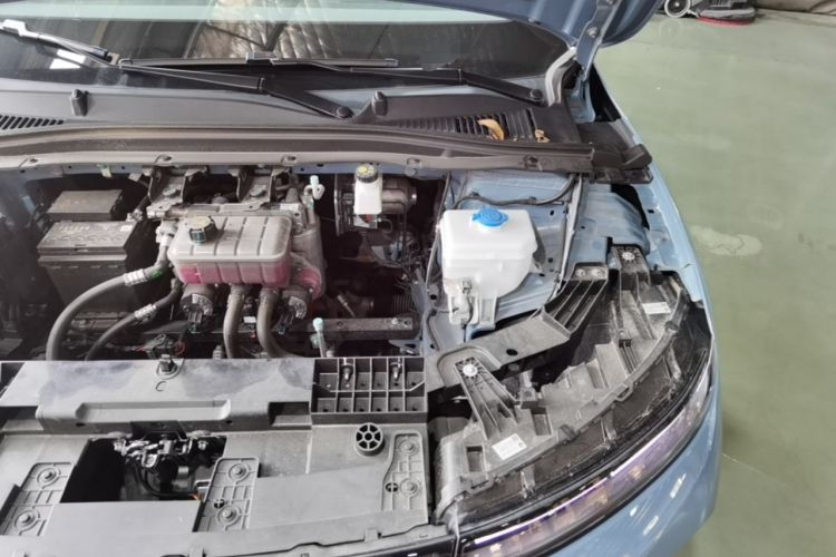 Used Leapmotor B01 2025 550 LiDAR Edition Engine Bay Left