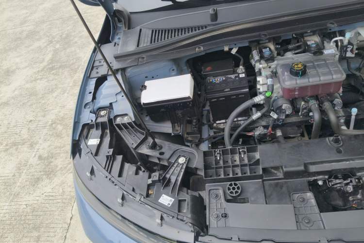Used Leapmotor B01 2025 650 LiDAR Edition Engine Bay Right