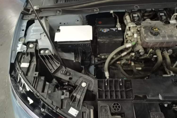 Used Leapmotor B01 2025 550 LiDAR Edition Engine Bay Right