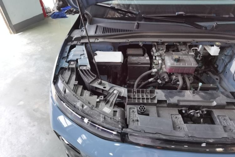 Used Leapmotor B01 2025 550 LiDAR Edition Engine Bay Right