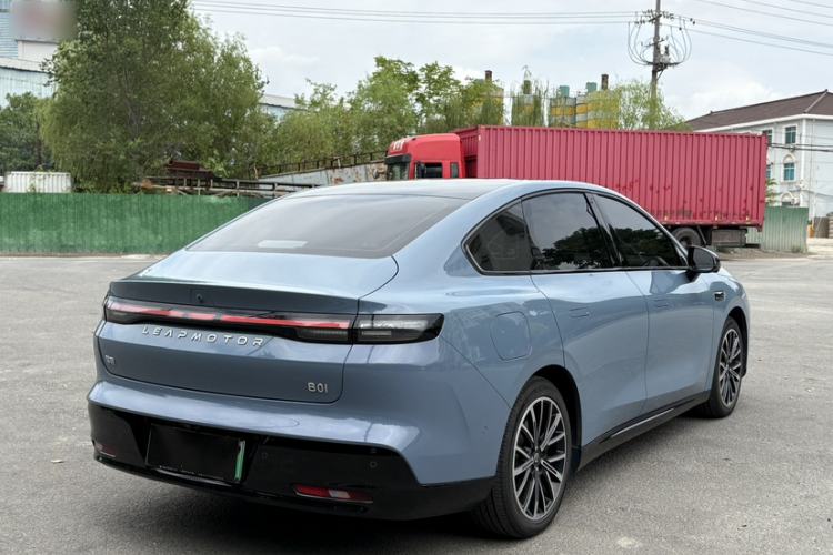 Used Leapmotor B01 2025 550 LiDAR Edition Exterior 3