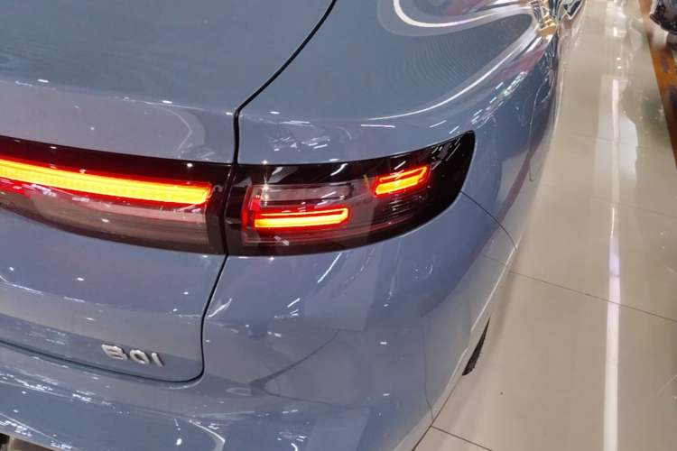 Used Leapmotor B01 2025 550 LiDAR Edition Exterior 3