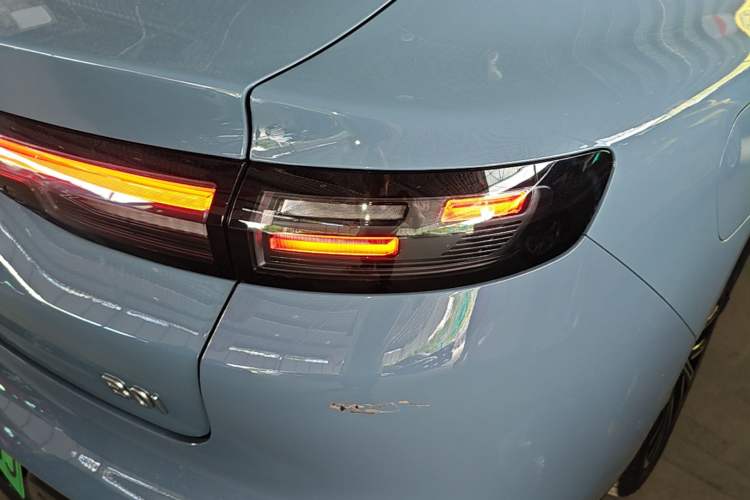 Used Leapmotor B01 2025 550 LiDAR Edition Exterior 3