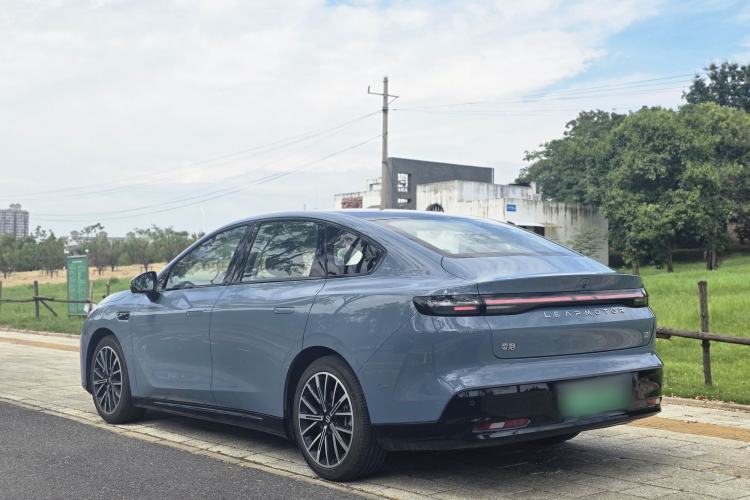 Used Leapmotor B01 2025 550 LiDAR Edition Exterior 3