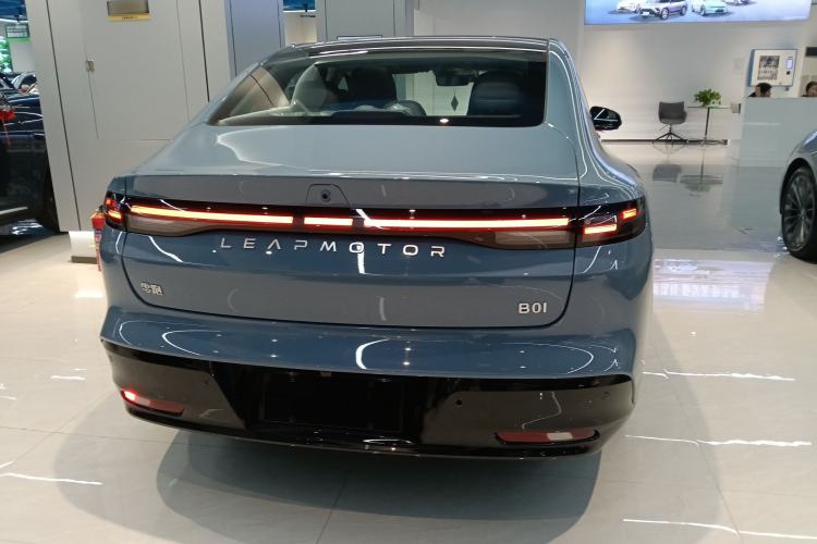 Used Leapmotor B01 2025 550 LiDAR Edition Exterior 4
