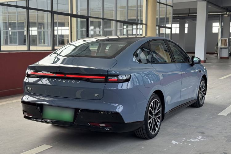 Used Leapmotor B01 2025 550 LiDAR Edition Exterior 5