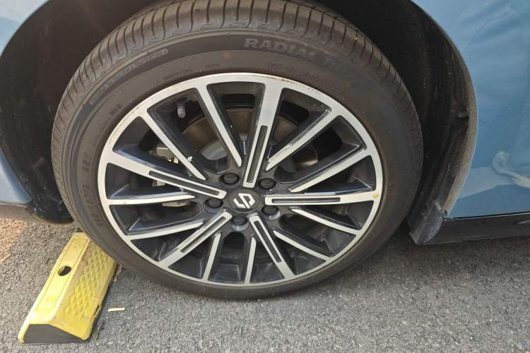 Used Leapmotor B01 2025 550 LiDAR Edition Exterior 8