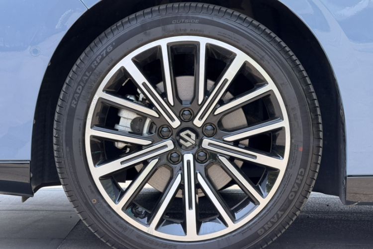 Used Leapmotor B01 2025 550 LiDAR Edition Exterior 8