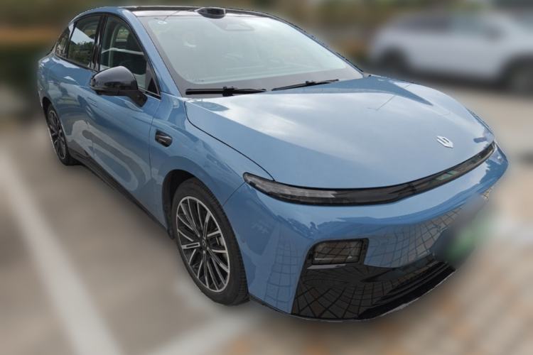 Used Leapmotor B01 2025 550 LiDAR Edition Front Right 45 Deg